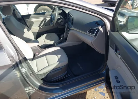 2017 Hyundai Elantra Se z USA, uszkodzony, nr VIN KMHD84LF3HU151111